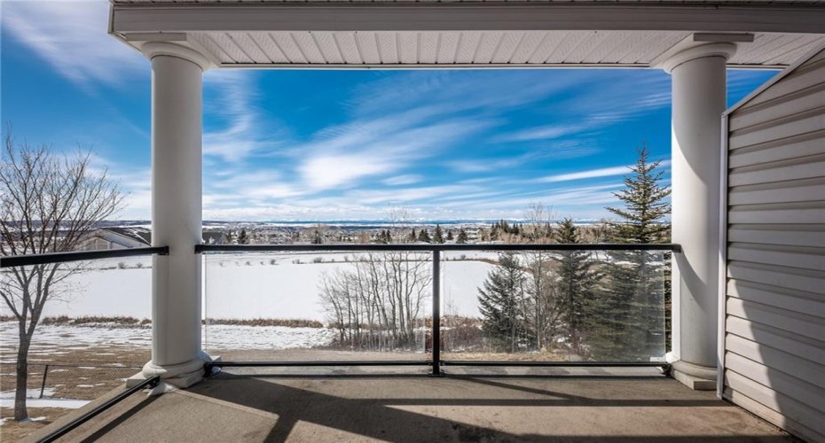 144 ROCKY VISTA Terrace, Calgary, Alberta T3G 5G7, 3 Bedroom Bedrooms, 0 ,4 BathroomBathrooms,Residential,For Sale,ROCKY VISTA,0,A2292563