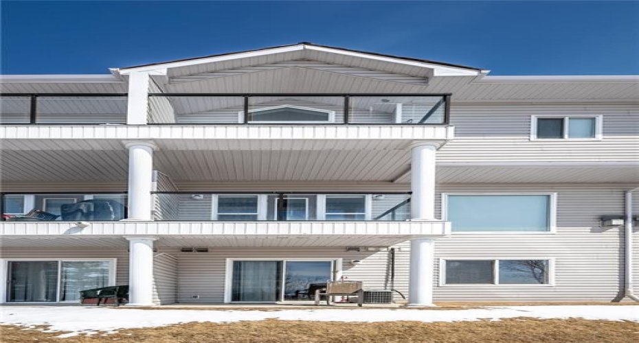 144 ROCKY VISTA Terrace, Calgary, Alberta T3G 5G7, 3 Bedroom Bedrooms, 0 ,4 BathroomBathrooms,Residential,For Sale,ROCKY VISTA,0,A2292563