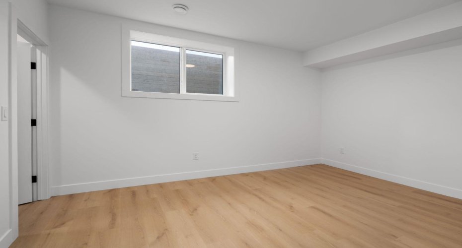 Larger Bedroom Primary Suite