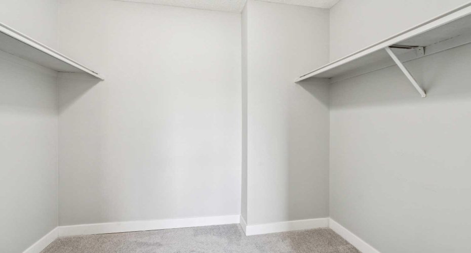 2519 38 Street, Calgary, Alberta t1y4w8, 2 Bedrooms Bedrooms, ,1 BathroomBathrooms,Residential,For Sale,38,A2291142