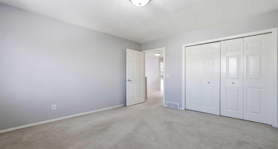 1076 Cranston Drive, Calgary, Alberta T3M 1A4, 5 Bedrooms Bedrooms, ,4 BathroomsBathrooms,Residential,For Sale,Cranston,A2291177