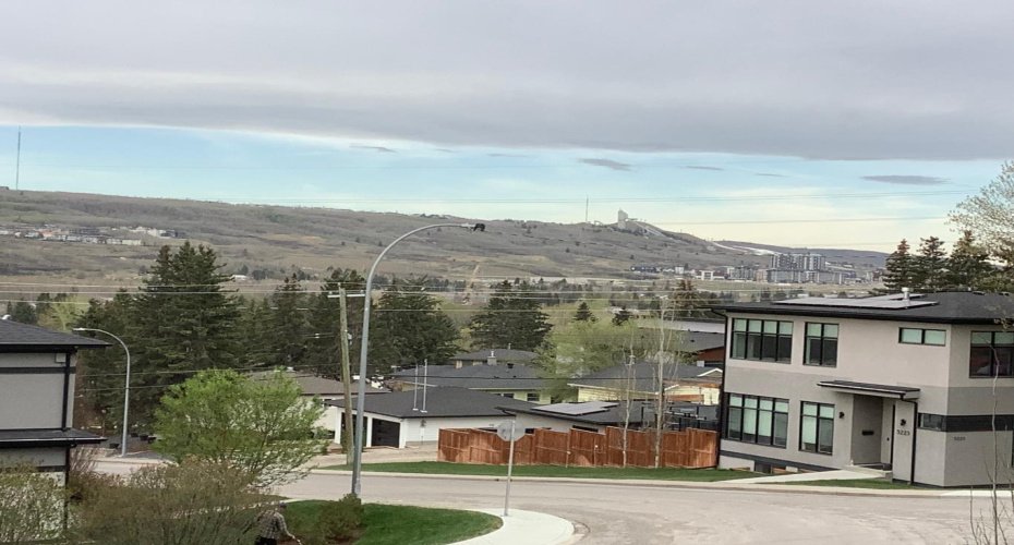 5212 22 Avenue, Calgary, Alberta T3B 0Y9, 1 Bedroom Bedrooms, ,1 BathroomBathrooms,Residential,For Sale,22,A2291205