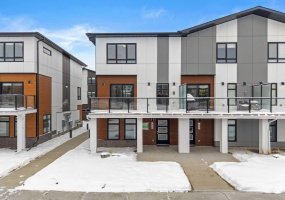 8323 8 Avenue, Calgary, Alberta T3H 6M8, 3 Bedrooms Bedrooms, ,3 BathroomsBathrooms,Residential,For Sale,8,A2291355