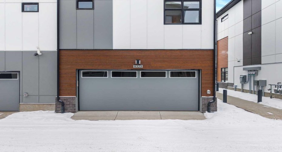 8323 8 Avenue, Calgary, Alberta T3H 6M8, 3 Bedrooms Bedrooms, ,3 BathroomsBathrooms,Residential,For Sale,8,A2291355