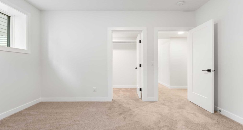 297 Riviera Way, Cochrane, Alberta T4C 2A4, 3 Bedrooms Bedrooms, ,3 BathroomsBathrooms,Residential,For Sale,Riviera,A2291356