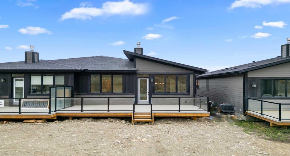 297 Riviera Way, Cochrane, Alberta T4C 2A4, 3 Bedrooms Bedrooms, ,3 BathroomsBathrooms,Residential,For Sale,Riviera,A2291356