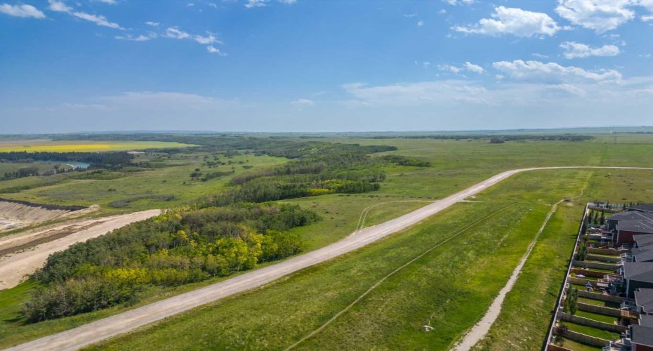 297 Riviera Way, Cochrane, Alberta T4C 2A4, 3 Bedrooms Bedrooms, ,3 BathroomsBathrooms,Residential,For Sale,Riviera,A2291356