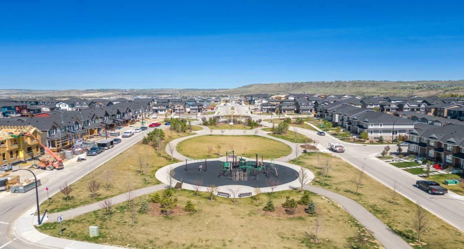 297 Riviera Way, Cochrane, Alberta T4C 2A4, 3 Bedrooms Bedrooms, ,3 BathroomsBathrooms,Residential,For Sale,Riviera,A2291356