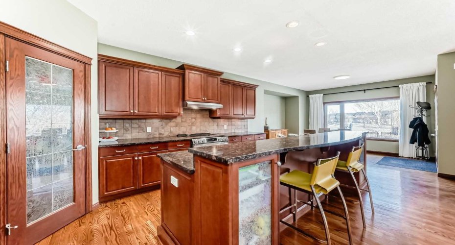 Upgraded kitchen with Stainless Steel Appliances!