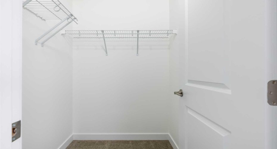 709 Clearview Green, Chestermere, Alberta T2P 2G7, 3 Bedrooms Bedrooms, ,3 BathroomsBathrooms,Residential,For Sale,Clearview,A2293012