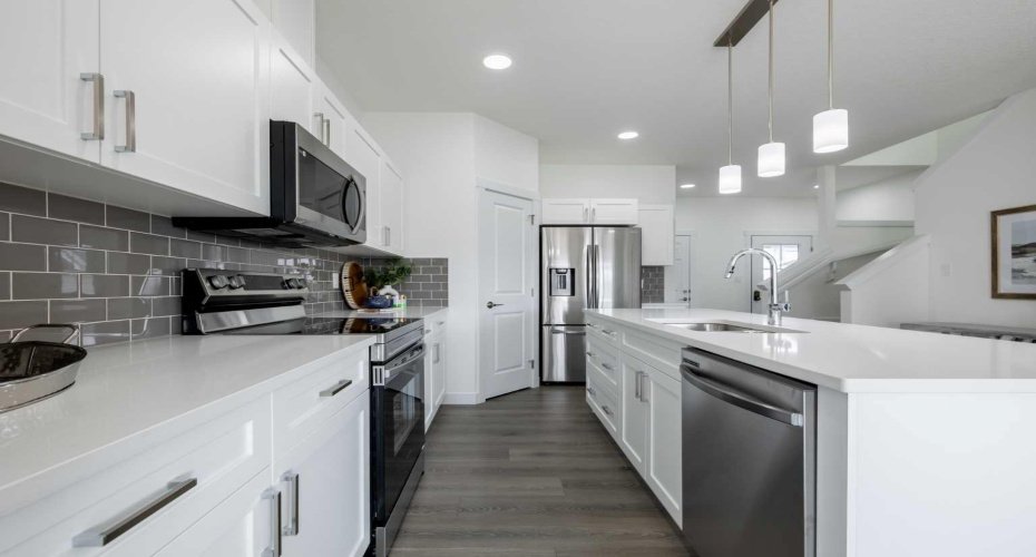 709 Clearview Green, Chestermere, Alberta T2P 2G7, 3 Bedrooms Bedrooms, ,3 BathroomsBathrooms,Residential,For Sale,Clearview,A2293012