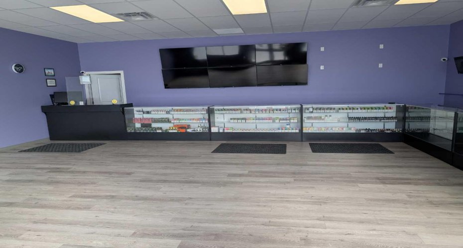 4979 Southlands Drive, Medicine Hat, Alberta T1B 0T8, ,Commercial,For Lease,Southlands,A2293027