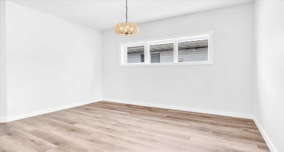 1014 Limit Avenue, Crossfield, Alberta T0M 0S0, 2 Bedrooms Bedrooms, ,2 BathroomsBathrooms,Residential,For Sale,Limit,A2292015