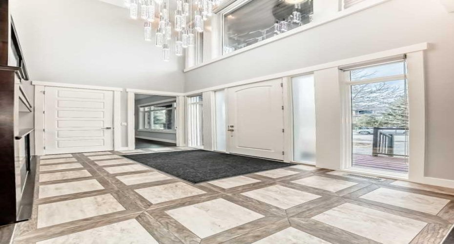 230 37 Street, Calgary, Alberta T2N 3B7, 5 Bedrooms Bedrooms, ,5 BathroomsBathrooms,Residential,For Sale,37,A2292096