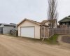 10 Hawthorne Way, Penhold, Alberta T0M1R0, 3 Bedrooms Bedrooms, ,3 BathroomsBathrooms,Residential,For Sale,Hawthorne,A2292117