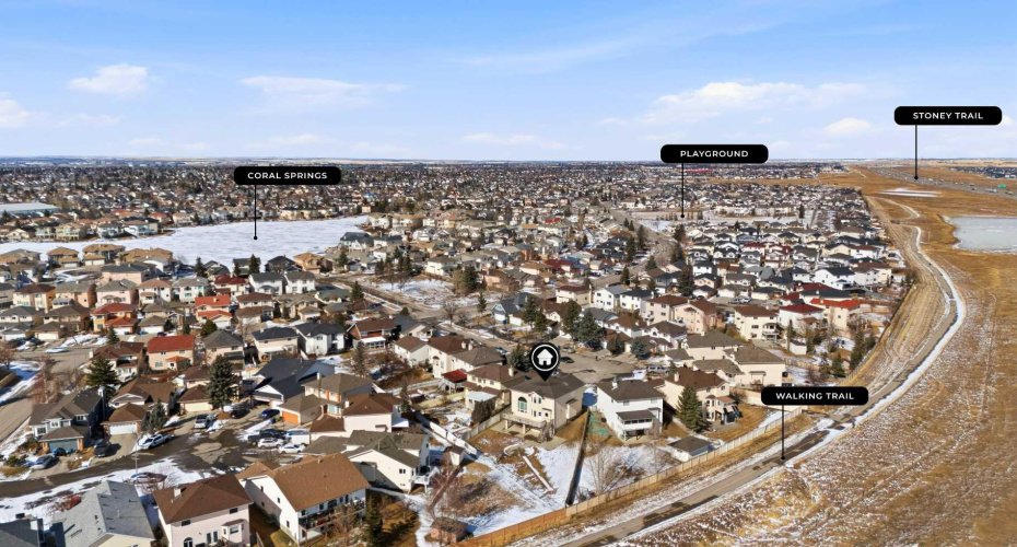 Fantastic family friendly cul de sac walking distance to the lake
