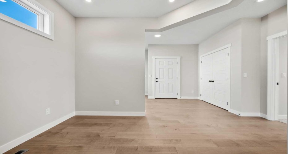 151 Dawson Wharf Mount, Chestermere, Alberta T1X 2W4, 5 Bedrooms Bedrooms, ,4 BathroomsBathrooms,Residential,For Sale,Dawson Wharf,A2292338