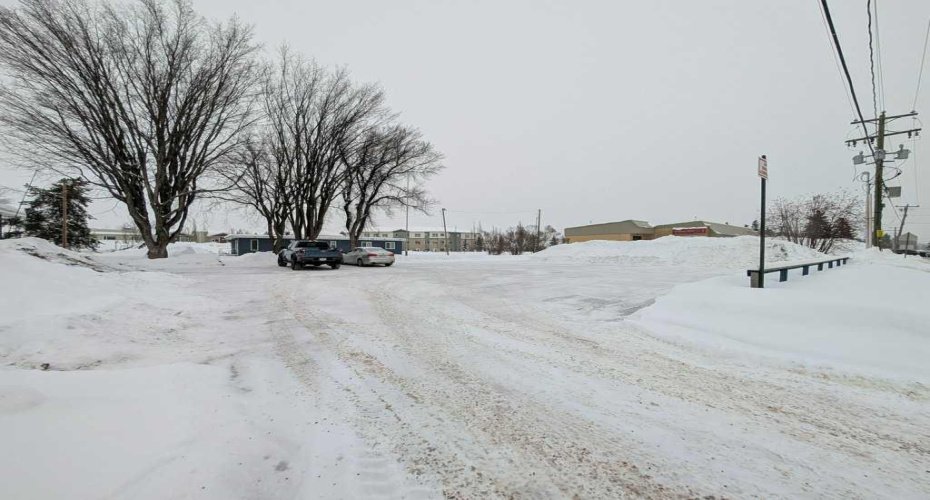 108 4 Avenue, Slave Lake, Alberta T0G 2A2, ,Commercial,For Sale,4,A2292371