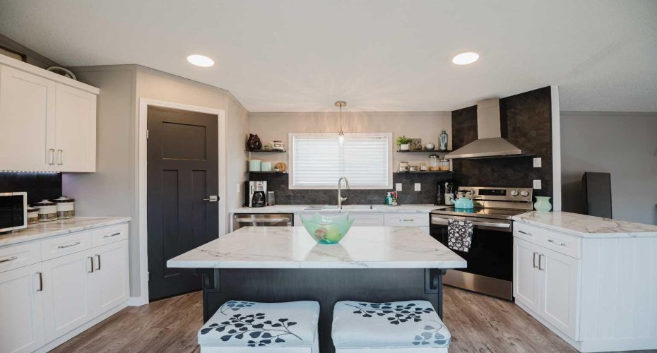 9015 88 Avenue, Grande Prairie, Alberta T8X1V5, 3 Bedrooms Bedrooms, ,2 BathroomsBathrooms,Residential,For Sale,88,A2292418