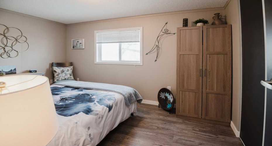 9015 88 Avenue, Grande Prairie, Alberta T8X1V5, 3 Bedrooms Bedrooms, ,2 BathroomsBathrooms,Residential,For Sale,88,A2292418