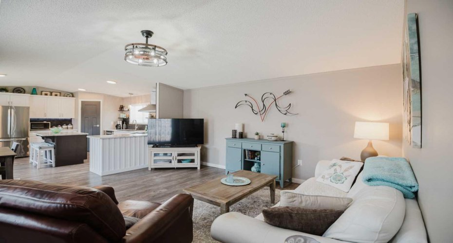 9015 88 Avenue, Grande Prairie, Alberta T8X1V5, 3 Bedrooms Bedrooms, ,2 BathroomsBathrooms,Residential,For Sale,88,A2292418