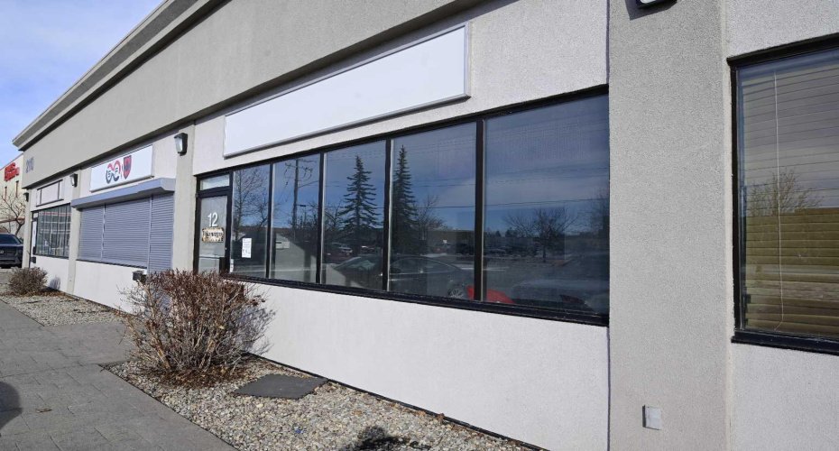 2110 41 Avenue, Calgary, Alberta T2E 8Z7, ,Commercial,For Sale,41,A2292427