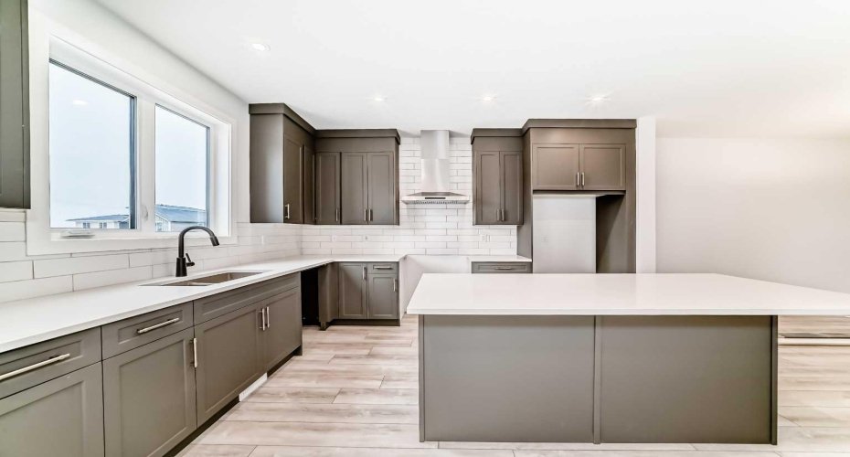 48 Monarch Bend, Rural Rocky View County, Alberta T3Z0K3, 3 Bedrooms Bedrooms, ,3 BathroomsBathrooms,Residential,For Sale,Monarch,A2292429