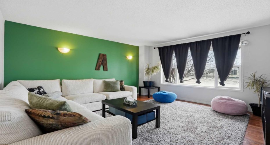 138 Creekside Bay, Airdrie, Alberta T4B 2X8, 4 Bedrooms Bedrooms, ,3 BathroomsBathrooms,Residential,For Sale,Creekside,A2292435