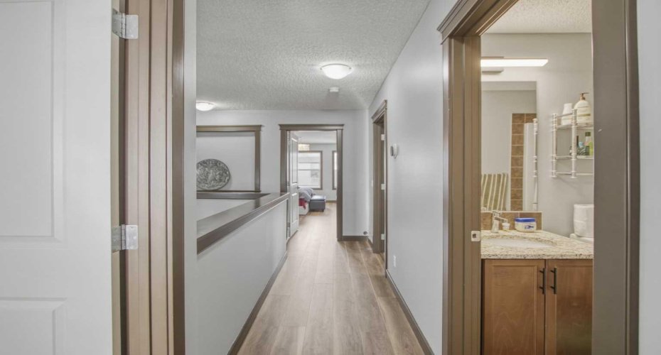 13 Evanscove Manor, Calgary, Alberta T3P 0E5, 3 Bedrooms Bedrooms, ,4 BathroomsBathrooms,Residential,For Sale,Evanscove,A2292440