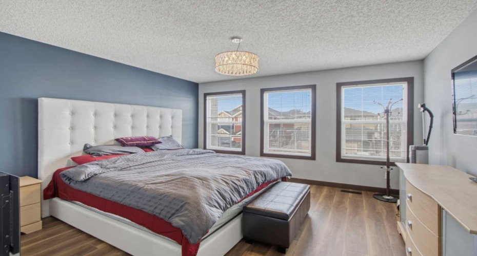 13 Evanscove Manor, Calgary, Alberta T3P 0E5, 3 Bedrooms Bedrooms, ,4 BathroomsBathrooms,Residential,For Sale,Evanscove,A2292440