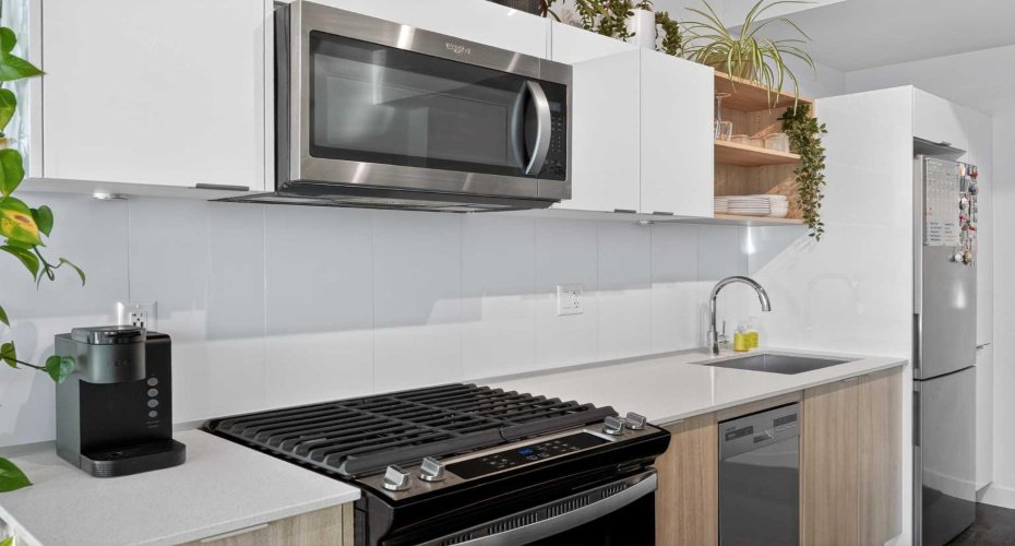 1319 14 Avenue, Calgary, Alberta T3C 0W3, 1 Bedroom Bedrooms, ,1 BathroomBathrooms,Residential,For Sale,14,A2292441