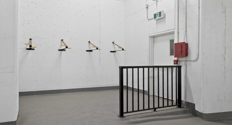 1319 14 Avenue, Calgary, Alberta T3C 0W3, 1 Bedroom Bedrooms, ,1 BathroomBathrooms,Residential,For Sale,14,A2292441