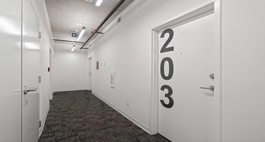 1319 14 Avenue, Calgary, Alberta T3C 0W3, 1 Bedroom Bedrooms, ,1 BathroomBathrooms,Residential,For Sale,14,A2292441