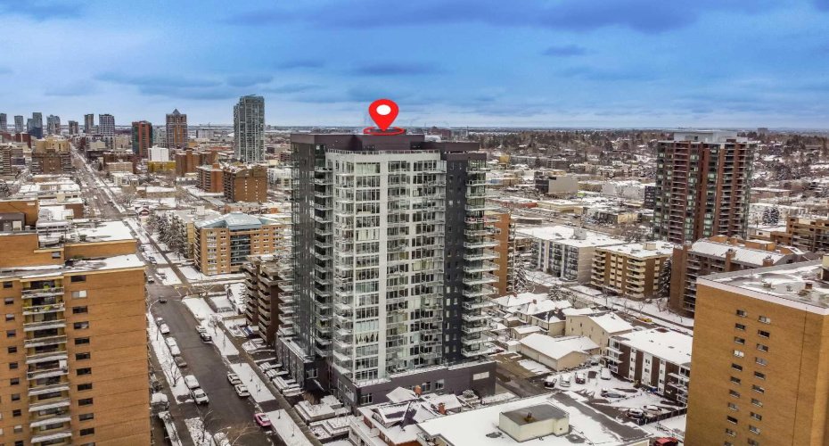 1319 14 Avenue, Calgary, Alberta T3C 0W3, 1 Bedroom Bedrooms, ,1 BathroomBathrooms,Residential,For Sale,14,A2292441