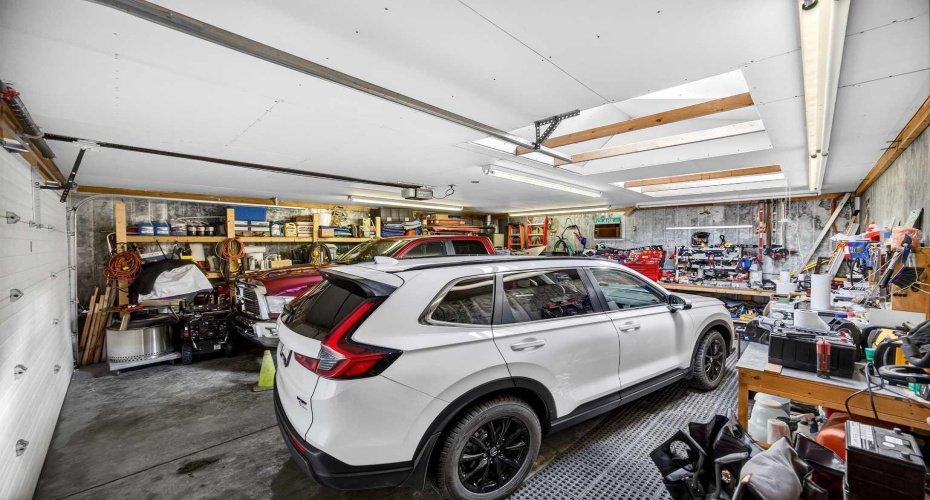 152 Maddock Way, Calgary, Alberta T2A3X3, 3 Bedrooms Bedrooms, ,2 BathroomsBathrooms,Residential,For Sale,Maddock,A2292455