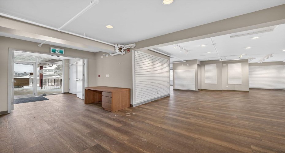 1015 11 Street, Calgary, Alberta T2G 3E9, 2 Bedrooms Bedrooms, ,9 BathroomsBathrooms,Residential,For Sale,11,A2292457