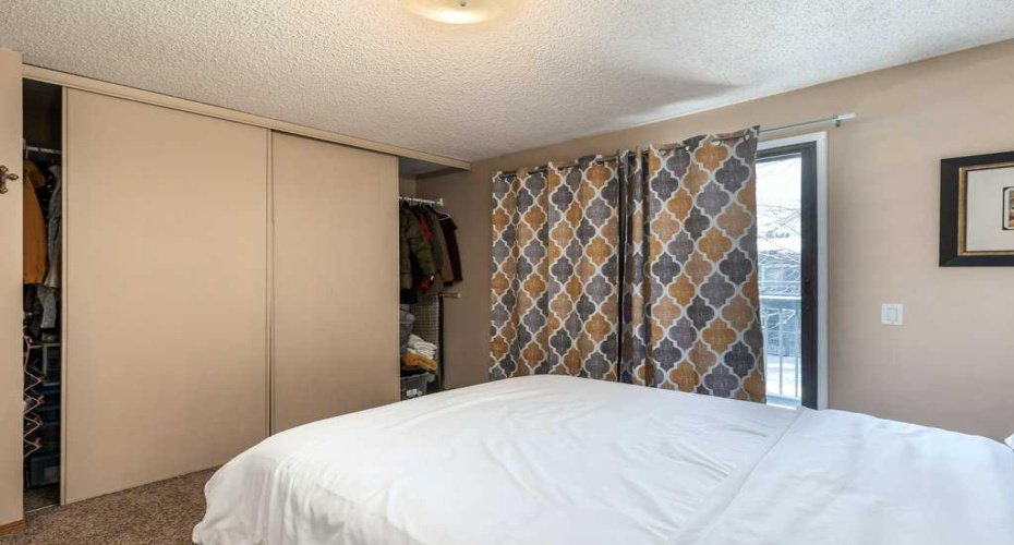 7172 Coach Hill Road, Calgary, Alberta T3H 1C8, 3 Bedrooms Bedrooms, ,2 BathroomsBathrooms,Residential,For Sale,Coach Hill,A2292465