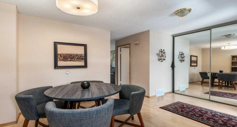 7172 Coach Hill Road, Calgary, Alberta T3H 1C8, 3 Bedrooms Bedrooms, ,2 BathroomsBathrooms,Residential,For Sale,Coach Hill,A2292465