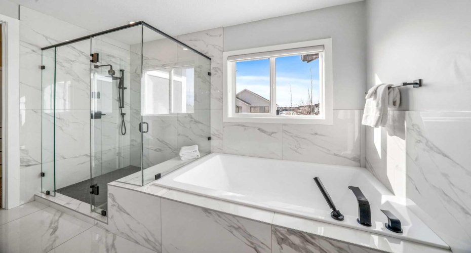 27 West Grove Place, Calgary, Alberta T3H 1Z4, 5 Bedrooms Bedrooms, ,4 BathroomsBathrooms,Residential,For Sale,West Grove,A2292466