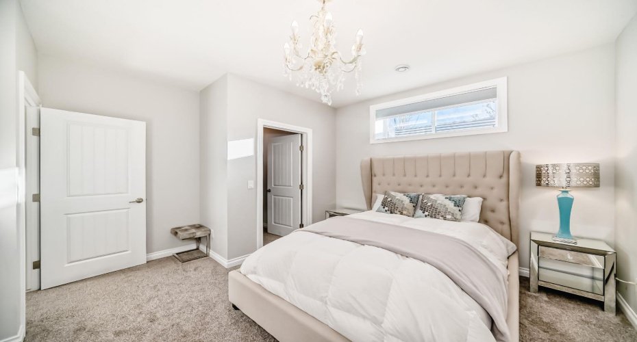 4627 83 Street, Calgary, Alberta T3B 2R1, 4 Bedrooms Bedrooms, ,4 BathroomsBathrooms,Residential,For Sale,83,A2292481