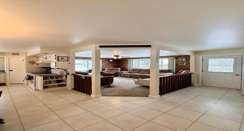 14371 TWP RD 1072, Rural Mackenzie County, Alberta T0H2H0, 5 Bedrooms Bedrooms, ,2 BathroomsBathrooms,Residential,For Sale,TWP RD 1072,A2292513
