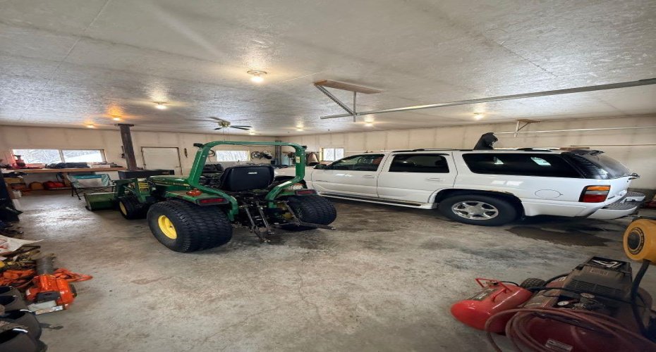 14371 TWP RD 1072, Rural Mackenzie County, Alberta T0H2H0, 5 Bedrooms Bedrooms, ,2 BathroomsBathrooms,Residential,For Sale,TWP RD 1072,A2292513