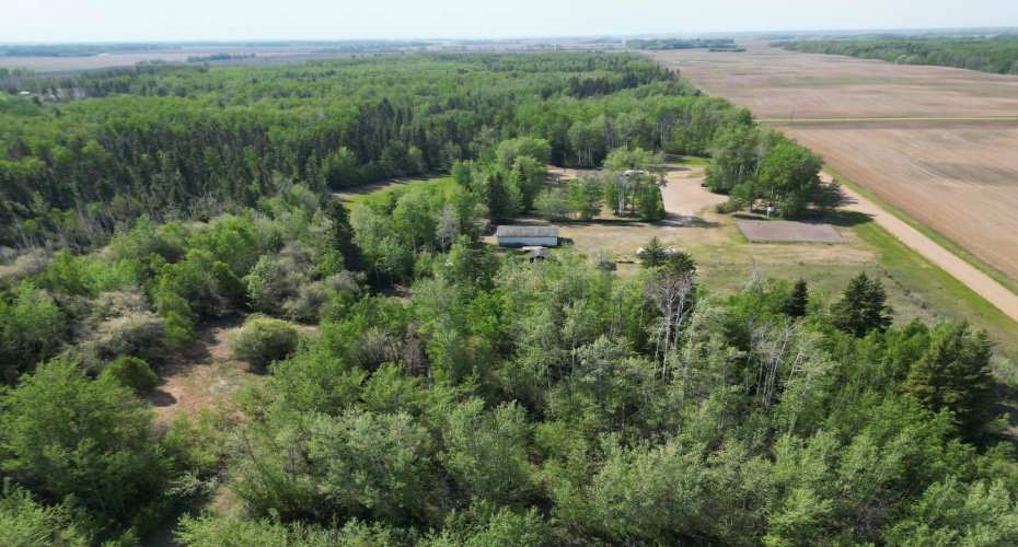 14371 TWP RD 1072, Rural Mackenzie County, Alberta T0H2H0, 5 Bedrooms Bedrooms, ,2 BathroomsBathrooms,Residential,For Sale,TWP RD 1072,A2292513