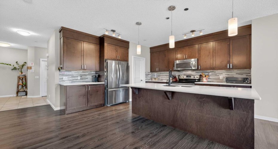 15 Fireside Crescent, Cochrane, Alberta T4C 2L4, 3 Bedrooms Bedrooms, ,3 BathroomsBathrooms,Residential,For Sale,Fireside,A2292524