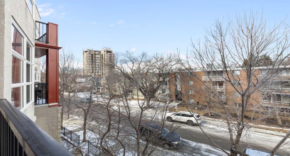 315 24 Avenue, Calgary, Alberta T2S 3E7, 1 Bedroom Bedrooms, ,1 BathroomBathrooms,Residential,For Sale,24,A2292527