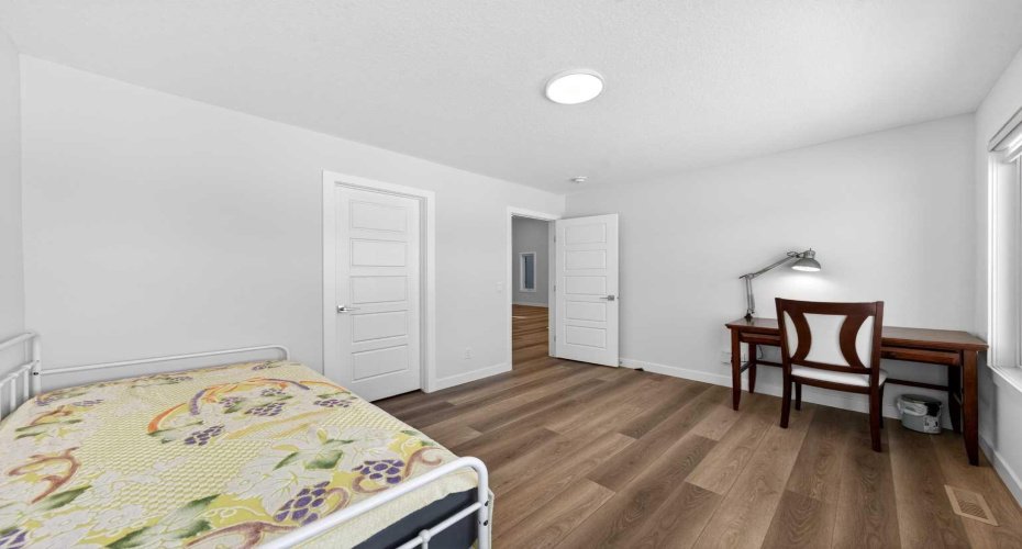 6 Elderberry Way, Rural Rocky View County, Alberta T3Z 0G3, 4 Bedrooms Bedrooms, ,3 BathroomsBathrooms,Residential,For Sale,Elderberry,A2292528