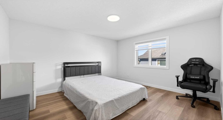 6 Elderberry Way, Rural Rocky View County, Alberta T3Z 0G3, 4 Bedrooms Bedrooms, ,3 BathroomsBathrooms,Residential,For Sale,Elderberry,A2292528