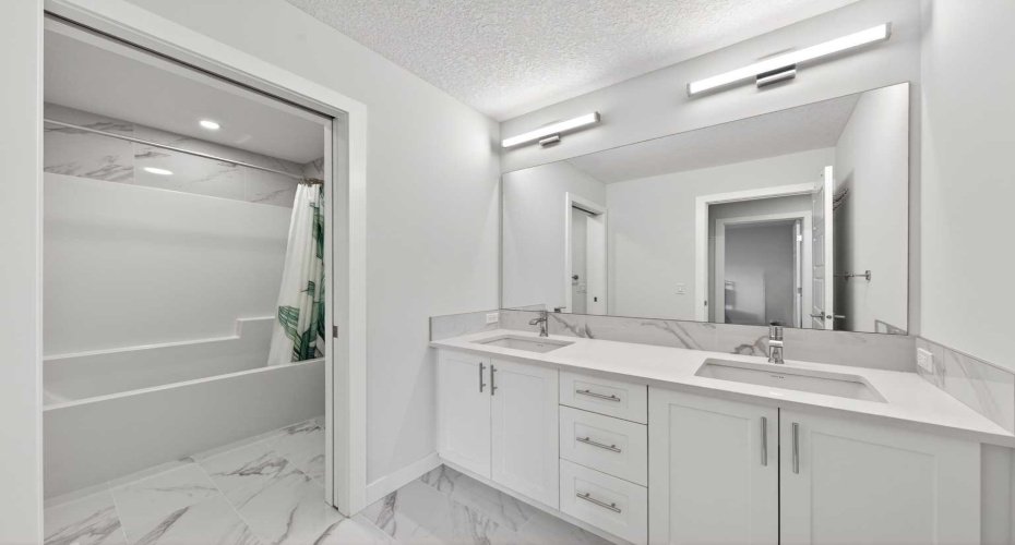 6 Elderberry Way, Rural Rocky View County, Alberta T3Z 0G3, 4 Bedrooms Bedrooms, ,3 BathroomsBathrooms,Residential,For Sale,Elderberry,A2292528