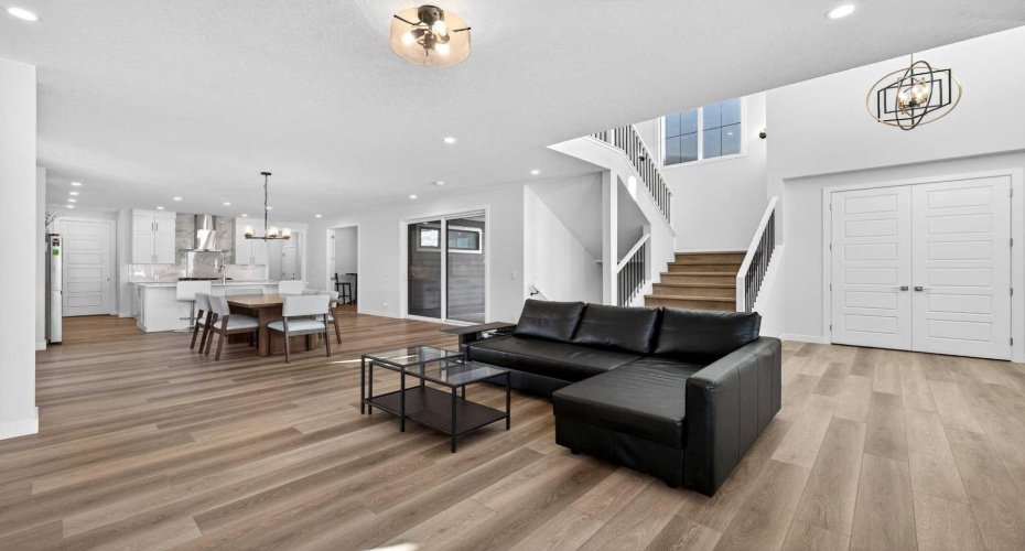 6 Elderberry Way, Rural Rocky View County, Alberta T3Z 0G3, 4 Bedrooms Bedrooms, ,3 BathroomsBathrooms,Residential,For Sale,Elderberry,A2292528