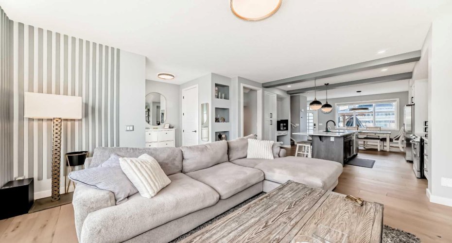 29 Precedence Glen, Cochrane, Alberta T4C 2W7, 4 Bedrooms Bedrooms, ,4 BathroomsBathrooms,Residential,For Sale,Precedence,A2292540